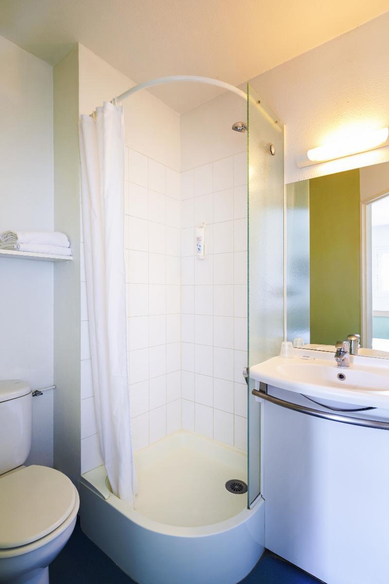 Ibis Budget Chartres Εξωτερικό φωτογραφία